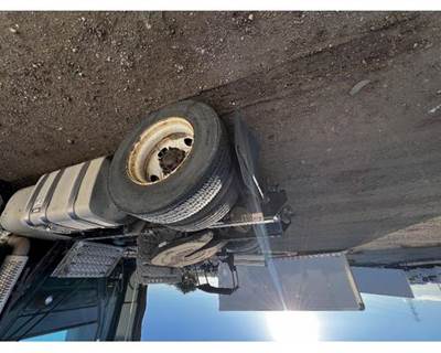 Mack Pinnacle CXU612 Hub for a Mack CXU612