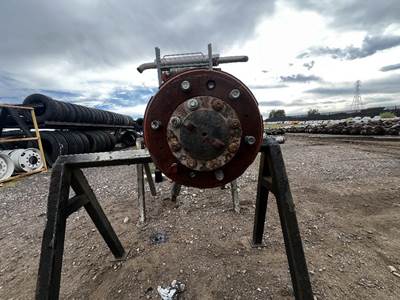 Rear Hub Assembly, Good Condition. Price Per Hub 6 lug count With Hydraulic