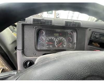 Freightliner Cascadia Instrument Panel Cluster