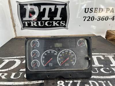 Freightliner FL60 Instrument Panel Cluster