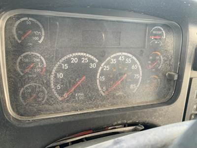 Freightliner M2 106 Instrument Panel Cluster