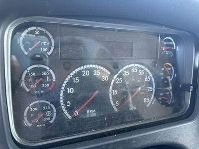 Freightliner M2 106 Instrument Panel Cluster
