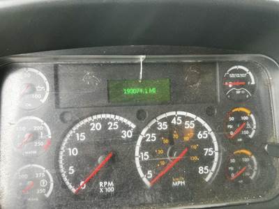 Freightliner M2 106 Instrument Panel Cluster