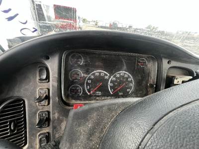 Freightliner M2 106 Instrument Panel Cluster
