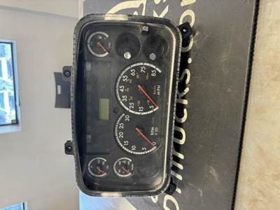 Freightliner M2 106 Instrument Panel Cluster