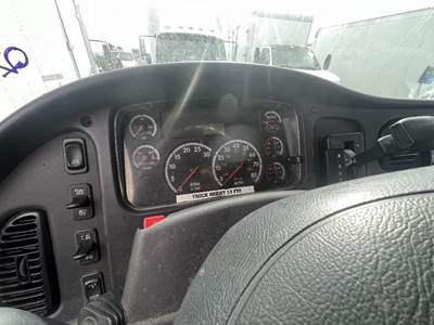 Freightliner M2 106 Instrument Panel Cluster