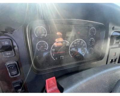 Freightliner M2 106 Instrument Panel Cluster