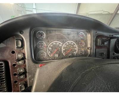 Freightliner M2 106 Instrument Panel Cluster