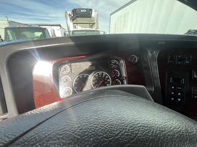 Freightliner M2 112 Instrument Panel Cluster
