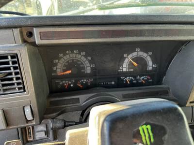 GMC C6500 Instrument Panel Cluster