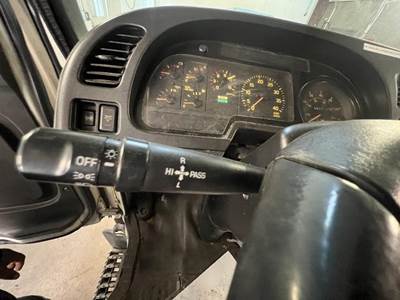 GMC WT5500 Instrument Panel Cluster