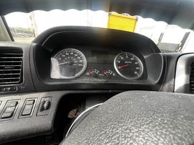 Hino 268 Instrument Panel Cluster
