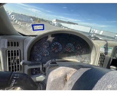 International 4400 Instrument Panel Cluster
