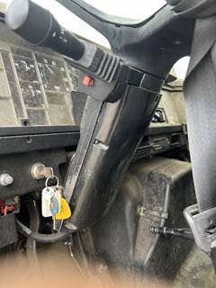 International 4900 Instrument Panel Cluster