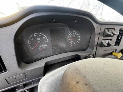 Kenworth T280 Instrument Panel Cluster