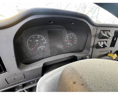 Kenworth T280 Instrument Panel Cluster