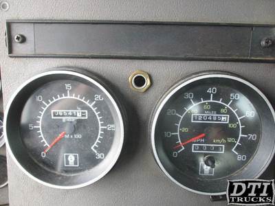 Kenworth T370 Instrument Panel Cluster