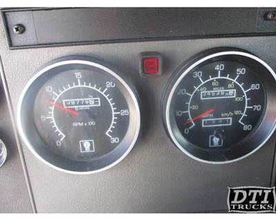 Kenworth T370 Instrument Panel Cluster