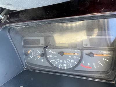 UD UD1800 Instrument Panel Cluster for a Ud Truck UD1800