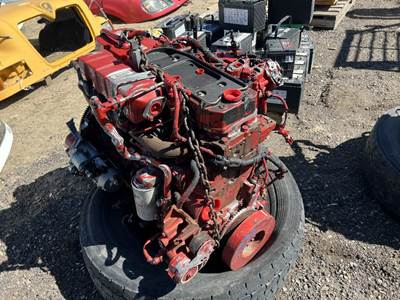 Cummins ISB 6.7L Intake Manifold for a International 4300