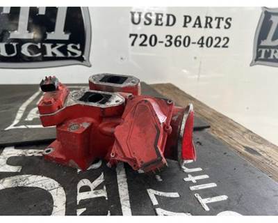 Cummins ISB 6.7L Intake Manifold for a Freightliner M2 106