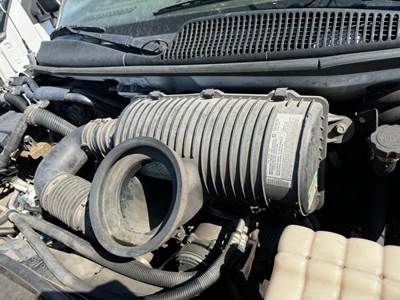 GMC 8.1 Intake Manifold for a GMC C5500