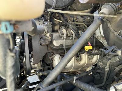 GMC C5500 Intake Manifold