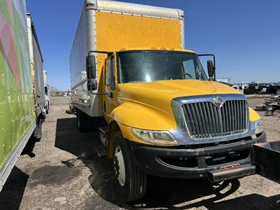 International 4300 Intake Manifold