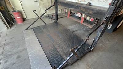 Sterling Acterra Liftgate