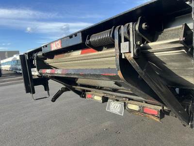 Waltco Liftgate, 3000LS capacity, Aluminum Deck, Model HLF30 Good Condition,