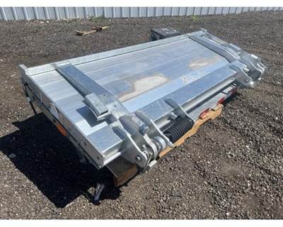 Waltco HLF30 Liftgate