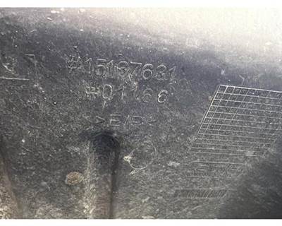 Used 2006 GMC C5500 Fender Cover