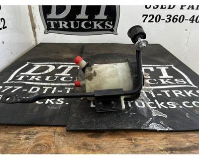 Used 2023 International MV607 Power Steering Reservoir, Part # 4043003C92