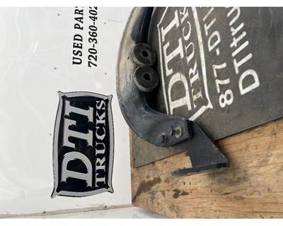 Used 2014 Kenworth T800 Engine Mount, Part # 108123-04088CA