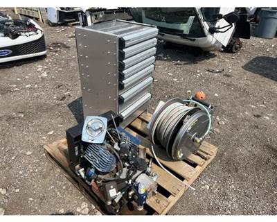Used 2017 Peterbilt 337 Draw Pack, Compressor, Torch Hose Reel