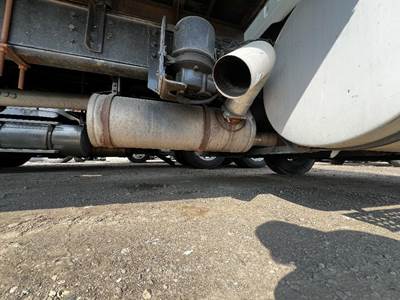 International 8100 Muffler