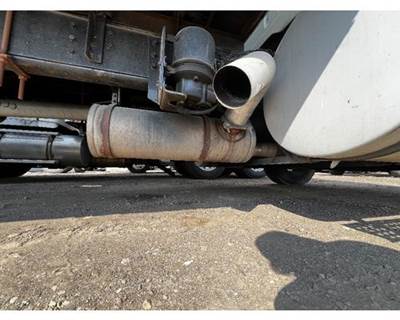 International 8100 Muffler