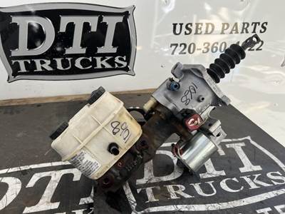 Freightliner FL60 Power Brake Booster