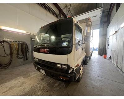 GMC WT5500 Power Brake Booster