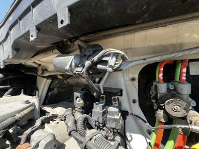 International 4400 Power Brake Booster