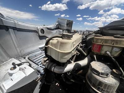 Chevrolet C6500 Radiator Overflow Bottle / Surge Tank