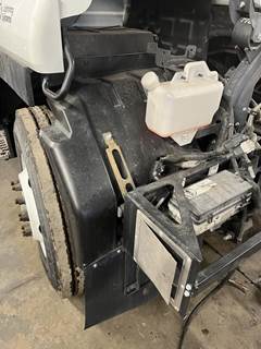 Chevrolet T6 Radiator Overflow Bottle / Surge Tank