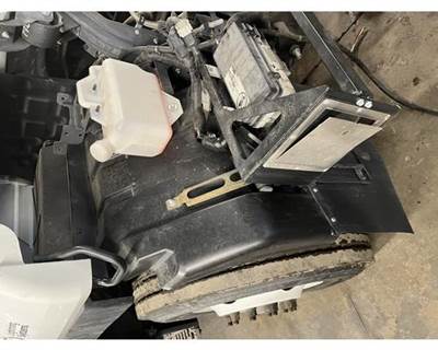 Chevrolet T6 Radiator Overflow Bottle / Surge Tank