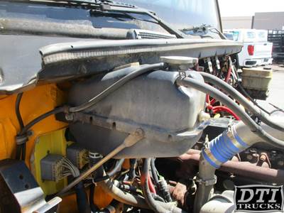 Freightliner FL60 Radiator Overflow Bottle / Surge Tank