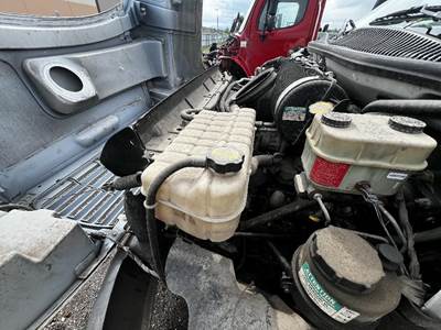 GMC C5500 Radiator Overflow Bottle / Surge Tank