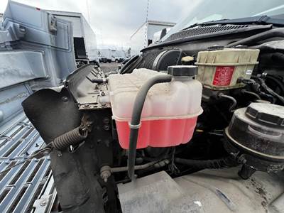 GMC C5500 Radiator Overflow Bottle / Surge Tank