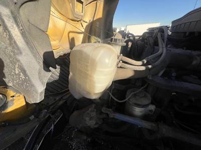 International 4300 Radiator Overflow Bottle / Surge Tank