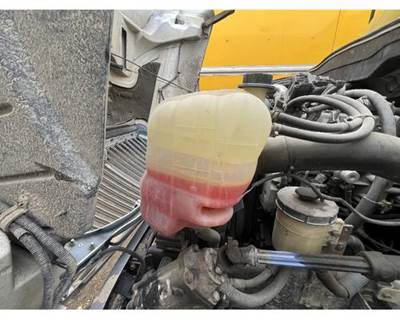 International 4300 Radiator Overflow Bottle / Surge Tank