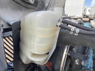 International 4400 Radiator Overflow Bottle / Surge Tank