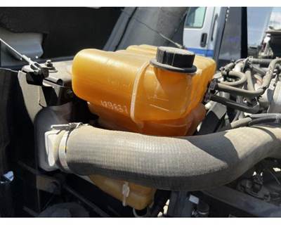 International 4400 Radiator Overflow Bottle / Surge Tank
